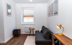Apartman Kafe S Posteli, Stred Mikulova